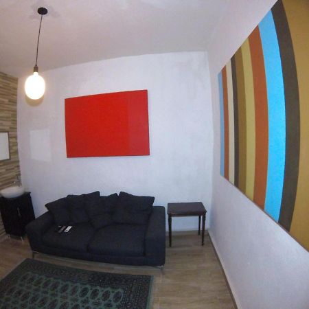 ホテル Casa Lucia モンテレー エクステリア 写真